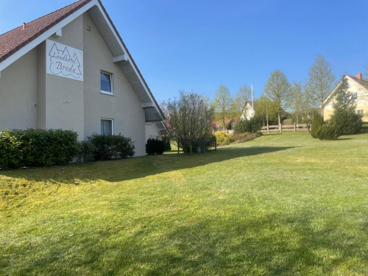 Landhotel Broda Neubrandenburg Luaran gambar